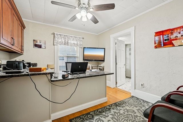 327 Central Street, Saugus, MA 01906