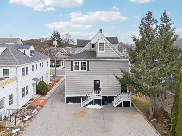 327 Central Street, Saugus, MA 01906