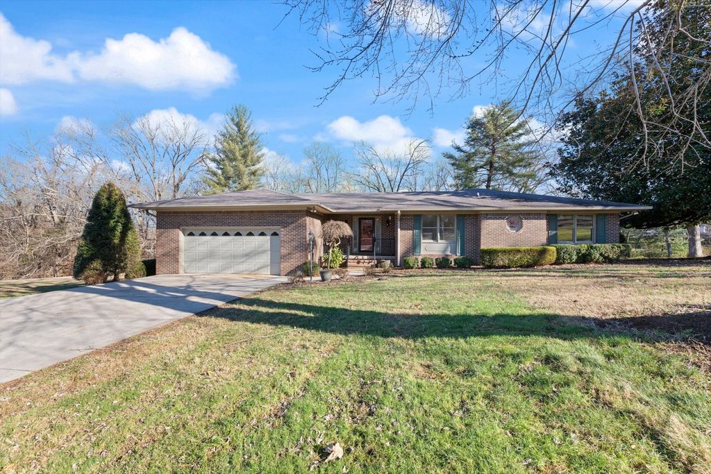 189 Pickney Rd, Winchester, TN 37398