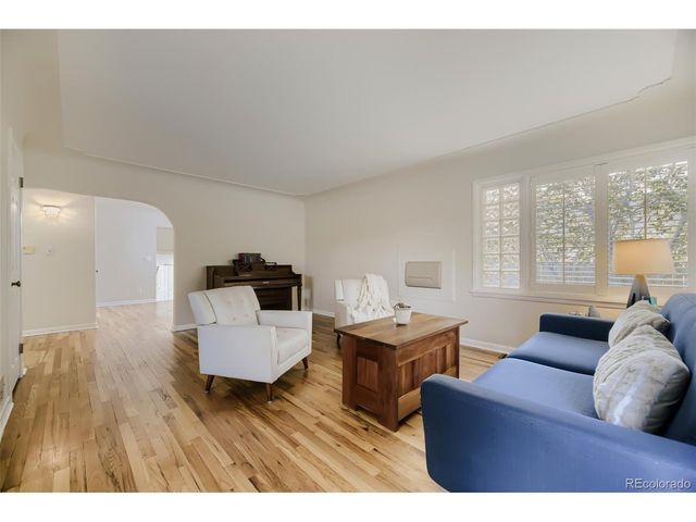 5611 S Hickory St, Littleton, CO 80120