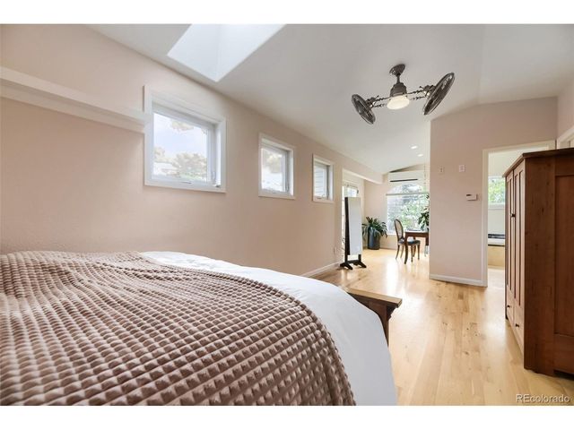 5611 S Hickory St, Littleton, CO 80120