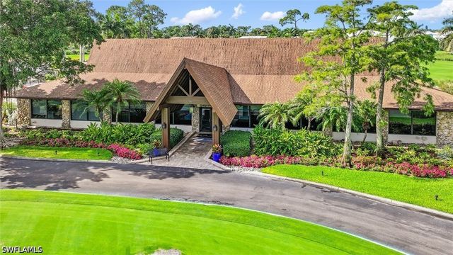 249 Memory LN 4, Naples, FL 34112