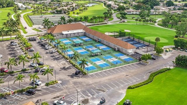 249 Memory LN 4, Naples, FL 34112