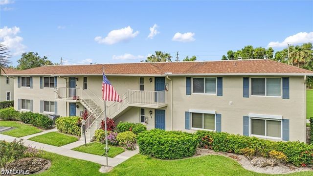 249 Memory LN 4, Naples, FL 34112