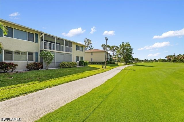 249 Memory LN 4, Naples, FL 34112