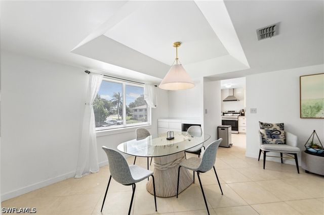 249 Memory LN 4, Naples, FL 34112