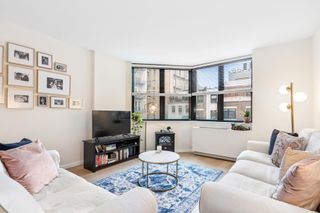 255 W 85th St Apt 5A, New York City, NY 10024