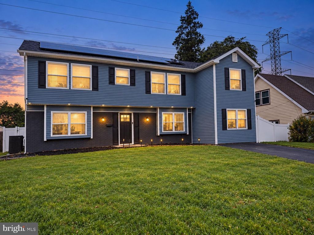 63 MARBORO LN, WILLINGBORO, NJ 08046 — exterior