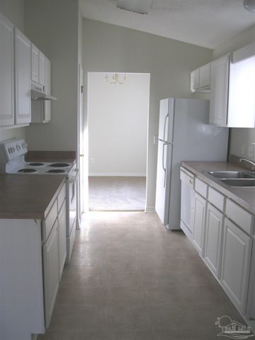 5354 Cherub Cir, Milton, FL 32583