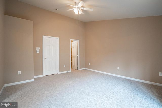 437 CLAYTON LN, Alexandria, VA 22304