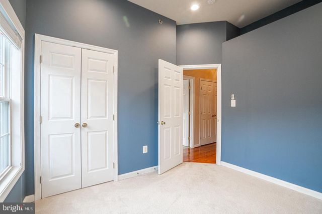 437 CLAYTON LN, Alexandria, VA 22304