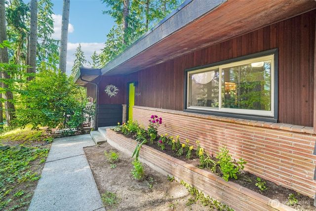 19604 10th Avenue NE, Shoreline, WA 98155