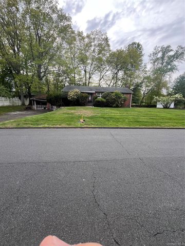 7 Radcliff Drive, New City, NY 10956