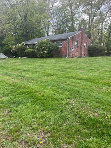 7 Radcliff Drive, New City, NY 10956