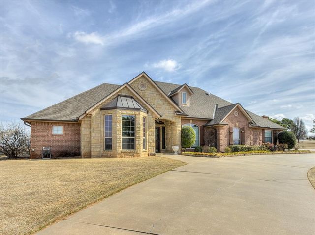 3332 Brierwood, Newcastle, OK 73065