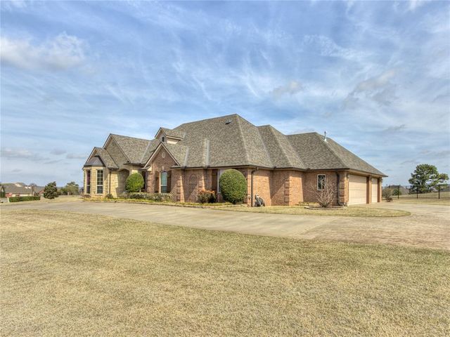 3332 Brierwood, Newcastle, OK 73065