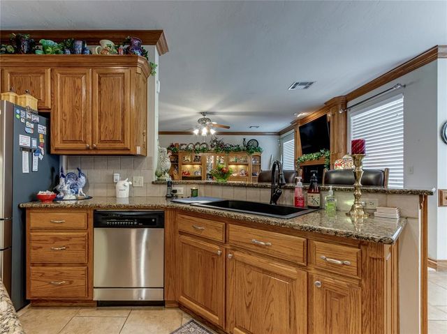 3332 Brierwood, Newcastle, OK 73065