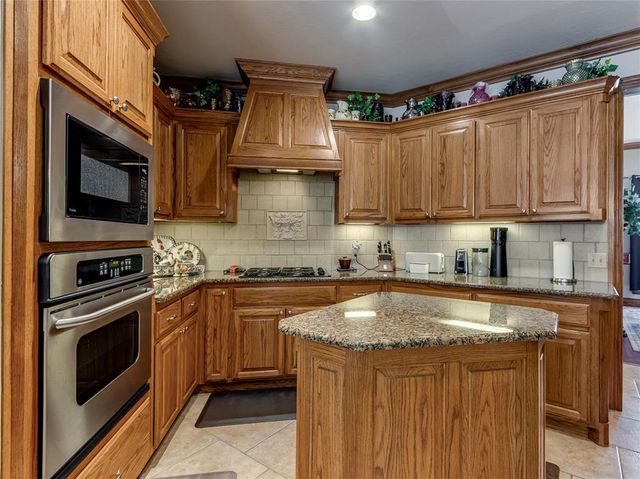 3332 Brierwood, Newcastle, OK 73065