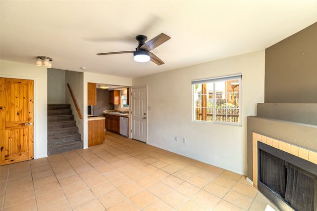 2210 Miguel Chavez Unit 812, Santa Fe, NM 87505