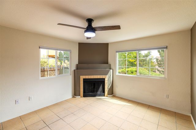 2210 Miguel Chavez Unit 812, Santa Fe, NM 87505