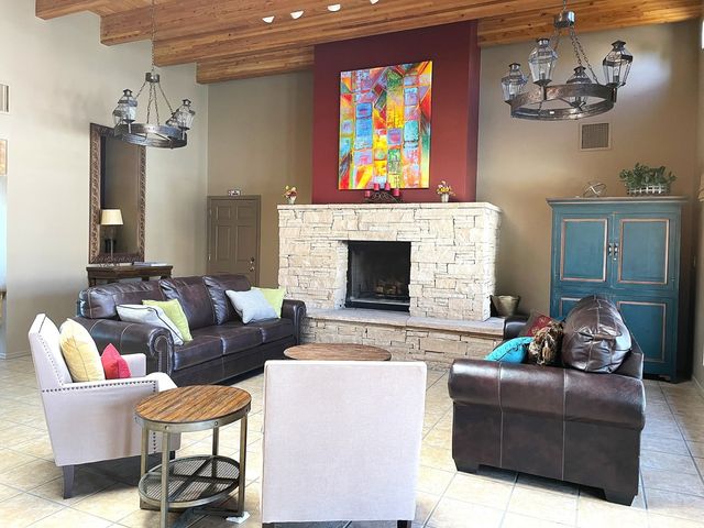 2210 Miguel Chavez Unit 812, Santa Fe, NM 87505