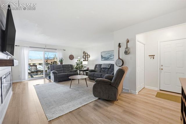 1920 Berkshire Lane, Colorado Springs, CO 80909