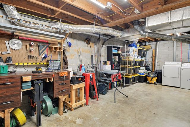 402 Grace St, Springfield, TN 37172