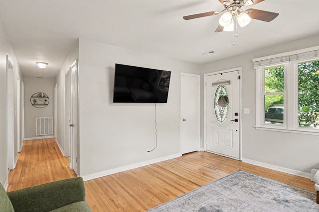 402 Grace St, Springfield, TN 37172