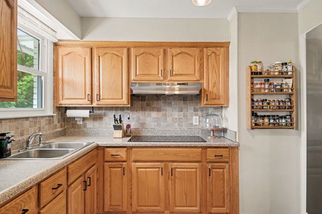 402 Grace St, Springfield, TN 37172