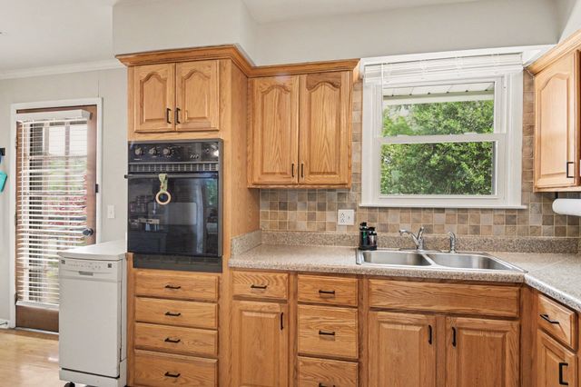 402 Grace St, Springfield, TN 37172