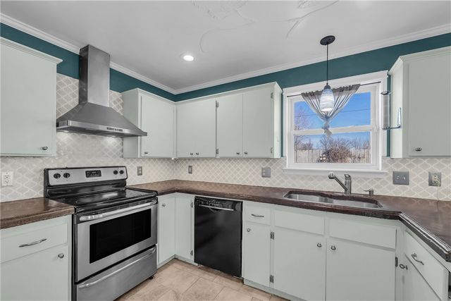 2315 S 17Th Street, Rogers, AR 72758