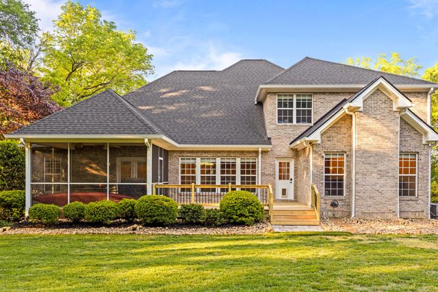 7813 Clara Chase Drive, Ooltewah, TN 37363
