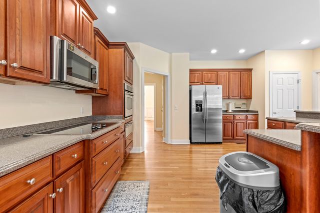7813 Clara Chase Drive, Ooltewah, TN 37363
