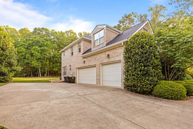 7813 Clara Chase Drive, Ooltewah, TN 37363