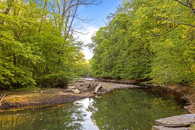 7813 Clara Chase Drive, Ooltewah, TN 37363