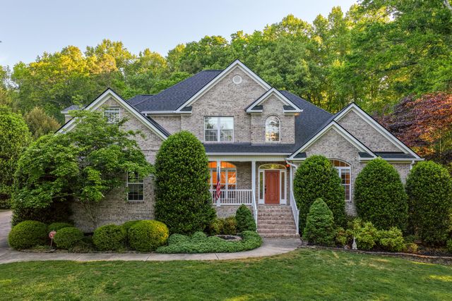 7813 Clara Chase Drive, Ooltewah, TN 37363