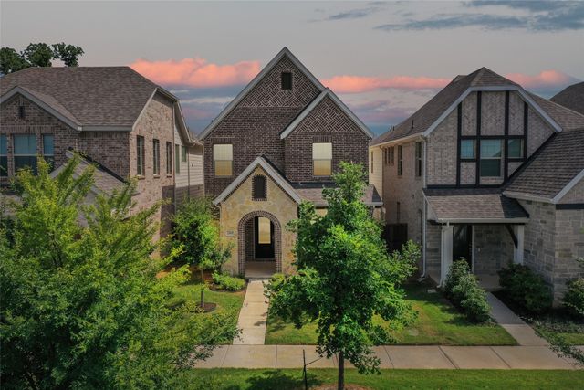 2669 Kings Canyon Mews, Corinth, TX 76210