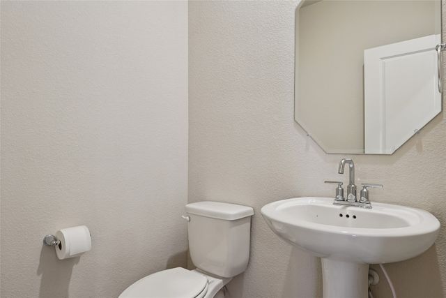 2669 Kings Canyon Mews, Corinth, TX 76210