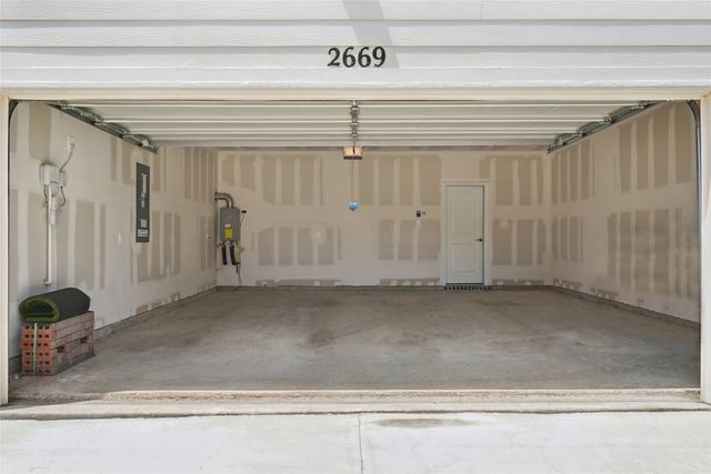2669 Kings Canyon Mews, Corinth, TX 76210