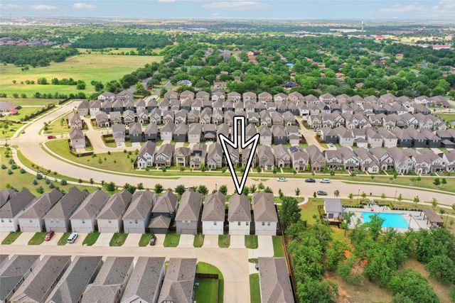 2669 Kings Canyon Mews, Corinth, TX 76210