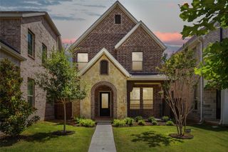 2669 Kings Canyon Mews, Corinth, TX 76210
