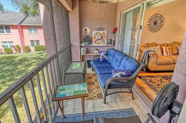 5450 LONGWOOD RUN BOULEVARD 202, Sarasota, FL 34243