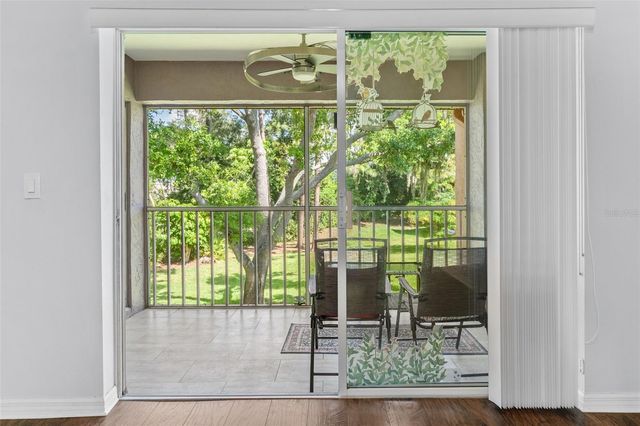 5450 LONGWOOD RUN BOULEVARD 202, Sarasota, FL 34243
