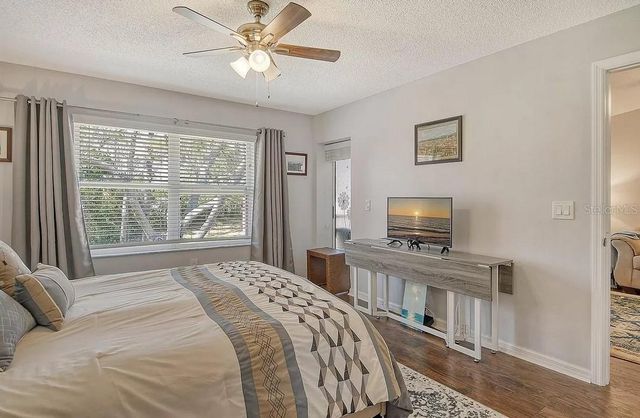 5450 LONGWOOD RUN BOULEVARD 202, Sarasota, FL 34243