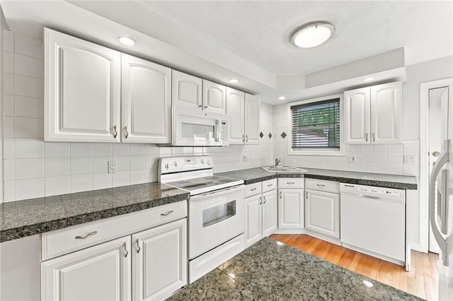 3399 Post Road 13, Warwick, RI 02886