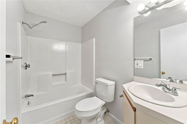 3399 Post Road 13, Warwick, RI 02886