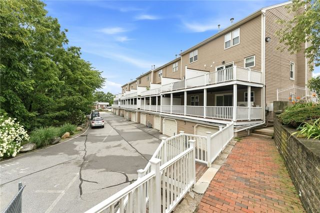 3399 Post Road 13, Warwick, RI 02886