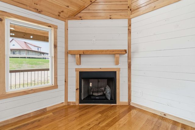 197 Pumpkin Creek Circle, Jamestown, KY 42629