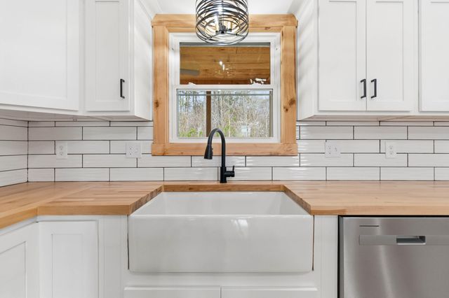 197 Pumpkin Creek Circle, Jamestown, KY 42629