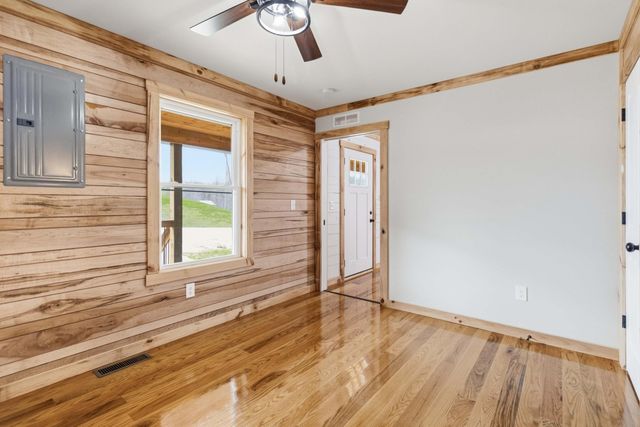 197 Pumpkin Creek Circle, Jamestown, KY 42629